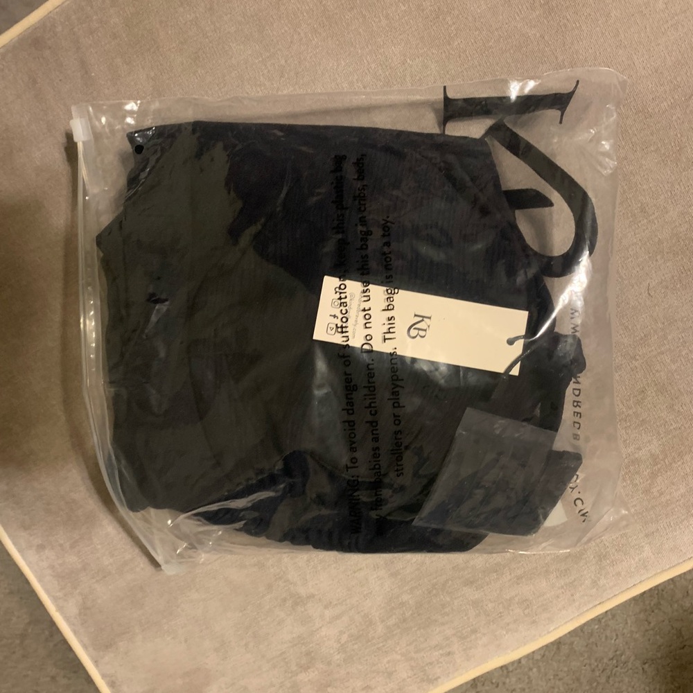 Kindred Bravely Black Maternity Wear